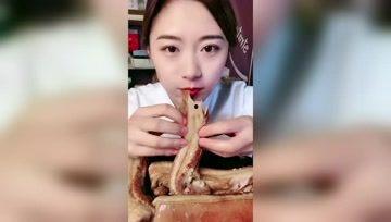 娱乐吃瓜酱酱,揭秘娱乐圈那些不为人知的幕后故事 第3张 娱乐吃瓜酱酱,揭秘娱乐圈那些不为人知的幕后故事 第3张